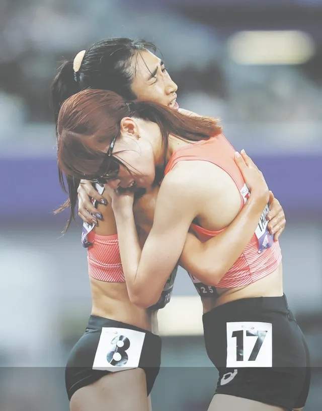 希实拥抱, OBADt 希实拥抱, OBADt